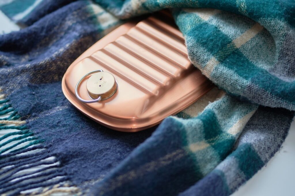 腹部を温めて自律神経を整える温活ケア