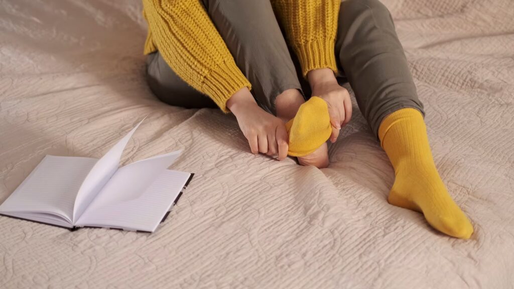 春の中途覚醒を整える夜のセルフケア習慣